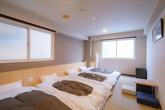 غرفة تقليدية رباعية بحمام خاص، GRAND HOSTEL LDK Odori Park 1/2