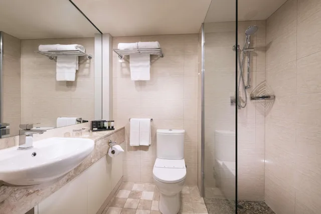 غرفة ديلوكس بسرير كينج، Stamford Plaza Adelaide 3/3