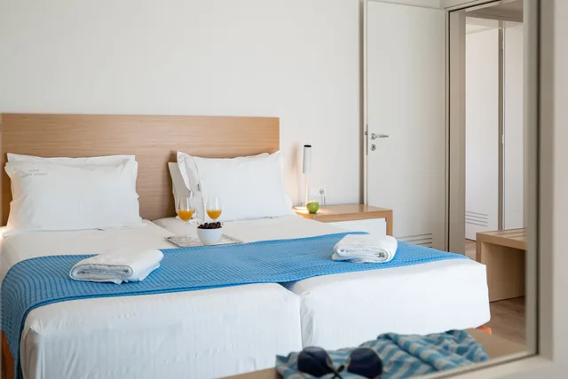 فيلا أساسية بسريرين منفصلين مع أريكة، Sofia Luxury Villas 4/10