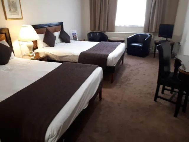 غرفة تنفيذية بسريرين منفصلين، Britannia Aberdeen Hotel 1/5