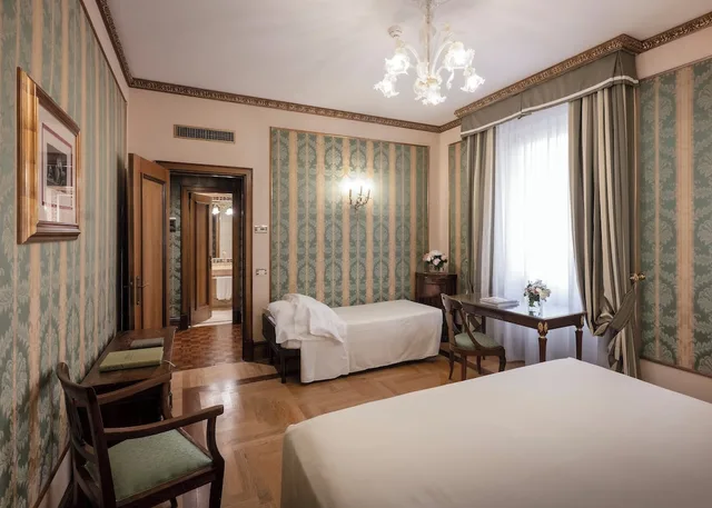 غرفة ديلوكس بسريرين منفصلين، Due Torri Hotel Verona 3/9