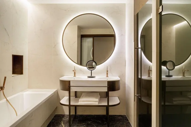 Collection, Premium, Hot Tub, Terrace، Radisson Collection Hotel, Magdalena Plaza Sevilla 3/3