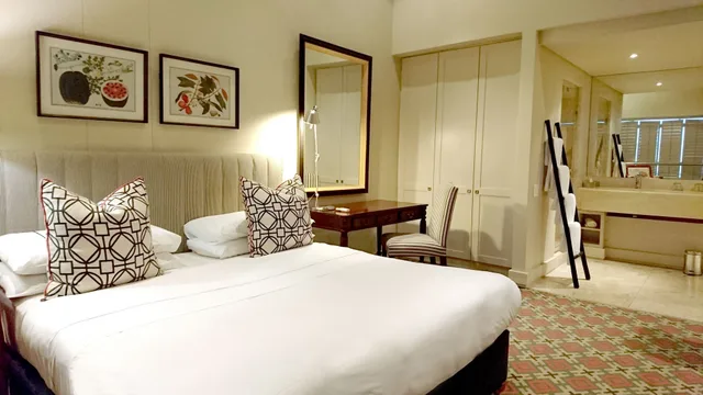 3 Bedrooms, Luxury, Penthouse, King and Twin Beds, Royal Palm Hotel Umhlanga 1/4