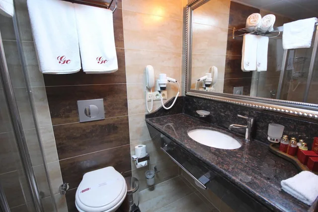 غرفة ثلاثية بثلاثة أسرّة، Grand Corner Boutique Hotel 2/3
