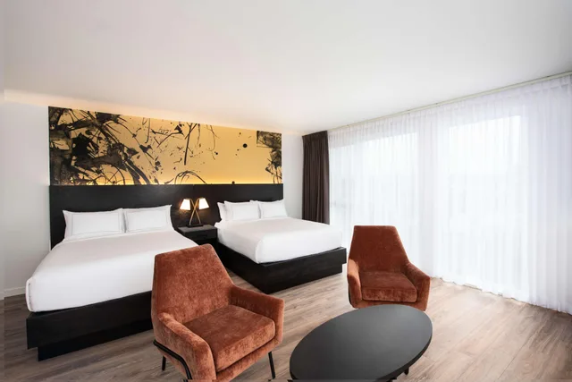 جناح استوديو بسريرين كوين لذوي الإعاقة، Holman Riverfront Park Hotel Salem Tapestry by Hilton 2/4