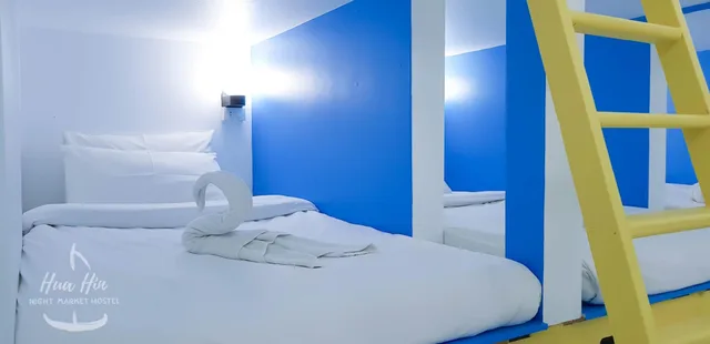 Mixed Dorm, 10 Beds، Hua Hin Night Market Hostel 1/1