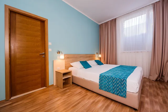 غرفة قياسية بسرير كوين، Annex Building Art Hotel 5/10