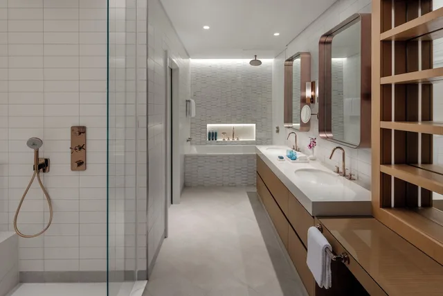 2 Bedrooms, Creek, Apartment, King and Twin Beds, Terrace، Hilton Dubai Creek Hotel & Residences 7/7
