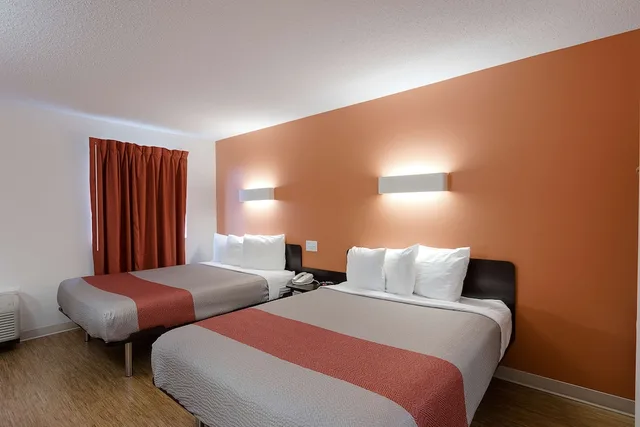 غرفة ديلوكس بسريرين كوين، Motel6 Brandon, MB 3/8