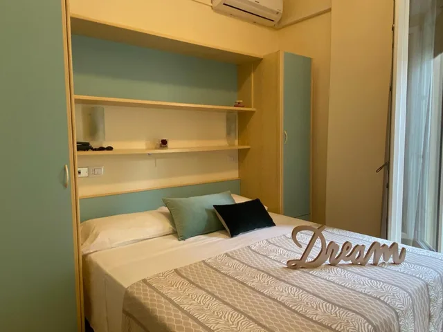 Room, Double or Twin Bed, Hotel Jumbo 2/5