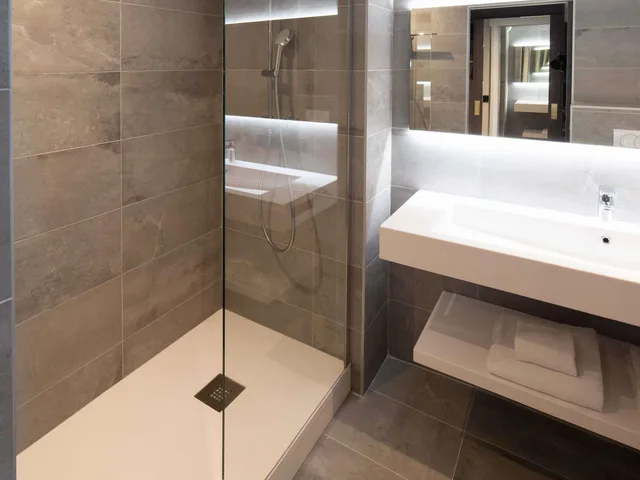غرفة كلاسيكية بسرير مزدوج مع أريكة، Novotel La Grande Motte Golf 8/10