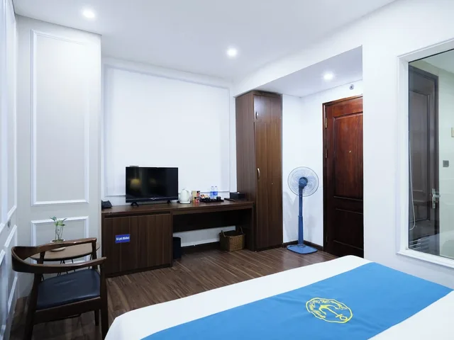 غرفة قياسية بسرير كوين، New Century Hotel Cau Giay 9/10