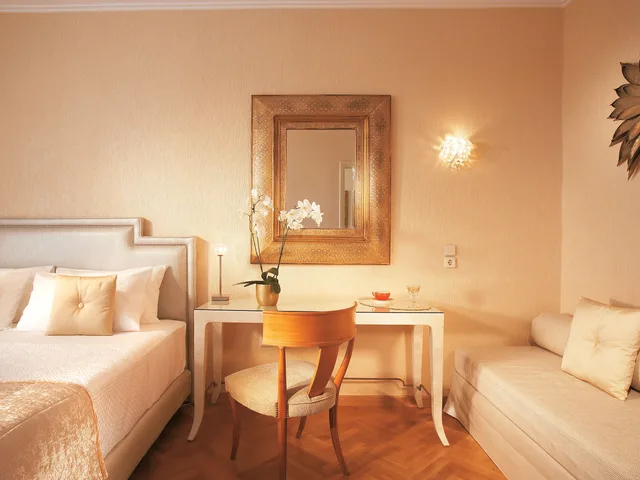 غرفة بسرير مزدوج بإطلالة على البحر، Creta Palace, A Resort to Live 4/10