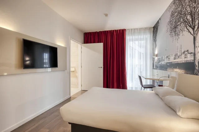 غرفة أساسية بسرير مزدوج لذوي الإعاقة، B&B Hotel Antwerpen Zuid 2/7