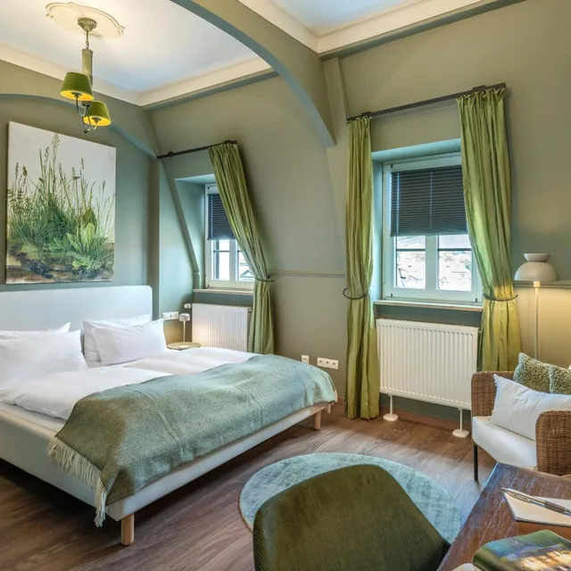 Standard, King Bed, Hotel Wurzburger Hof 2/9
