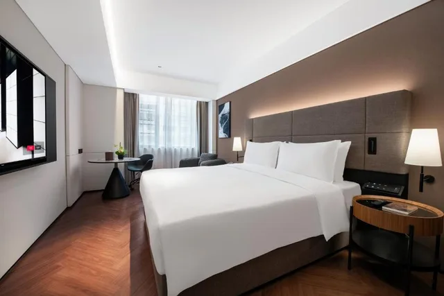 غرفة قياسية بسرير مزدوج، IntercityHotel Shanghai Xizang South Road 1/10