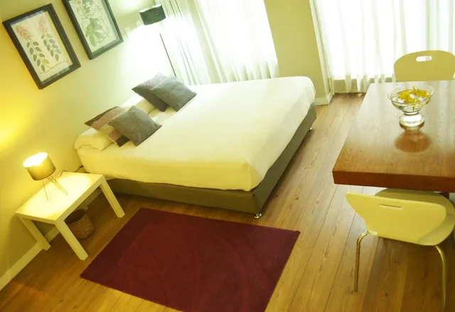 شقة بشرفة، Hotel Living 55 2/3