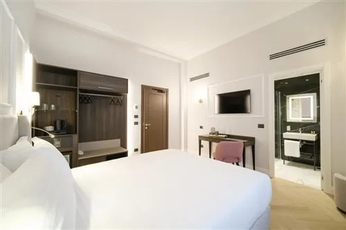غرفة كلاسيكية بسرير مزدوج أو سريرين منفصلين، BH hotel Roma 1/4