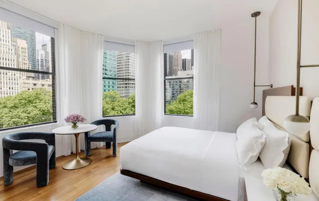 غرفة ديلوكس بإطلالة على المتنزه، Bryant Park Hotel 3/5