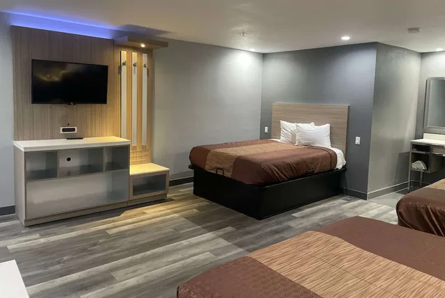 غرفة بسريرين كوين، Travelodge by Wyndham Whittier 2/3