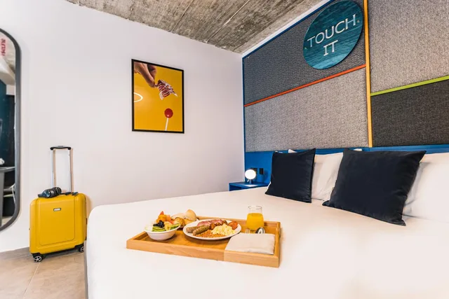 Deluxe, 2 Beds, IKYK HOTEL 3/7