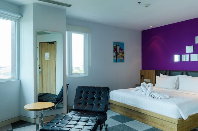 غرفة ديلوكس بسرير كينج، Mooz Hotel Surabaya - Jemursari 2/10