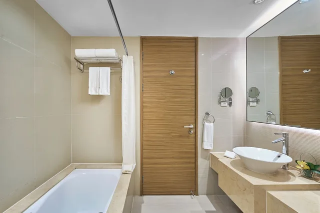 غرفة بسريرين مزدوجين، Four Points By Sheraton Shanghai Daning 10/10