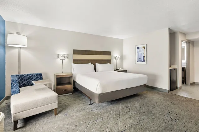 غرفة قياسية بسرير كينج، Holiday Inn Express Princeton I-77 1/8