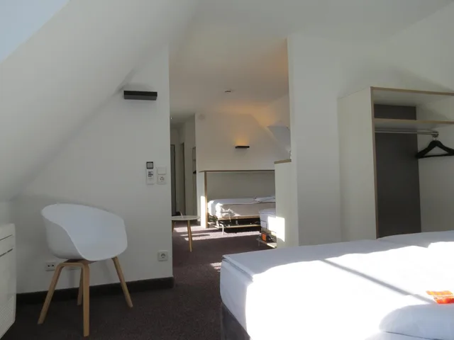 غرفة اقتصادية رباعية، Comfor Hotel 9/10