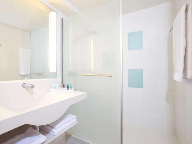 غرفة سوبيريور بسرير مزدوج مع أريكة، Novotel Constantine 9/10