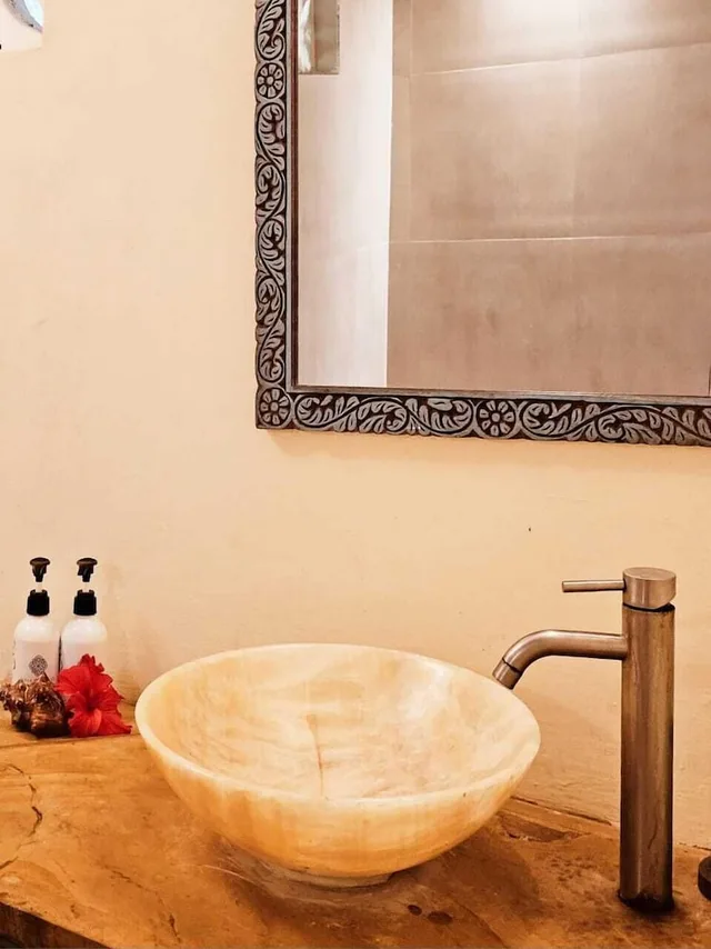 غرفة سوبيريور بسرير كينج بإطلالة على البحر، Marafiki Bungalows 7/7