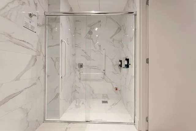 غرفة عائلية ثلاثية بسرير مزدوج وسرير فردي، Slaviero Hotel Chapeco 4/4