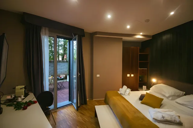 غرفة سوبيريور بسريرين مزدوجين، Black Hotel Rome 1/1