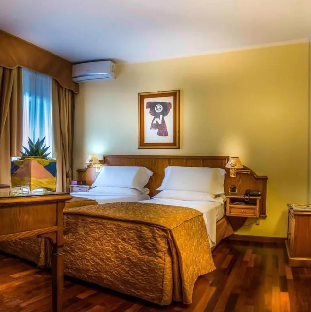 غرفة كلاسيكية عائلية، Hotel La Bussola 1/6