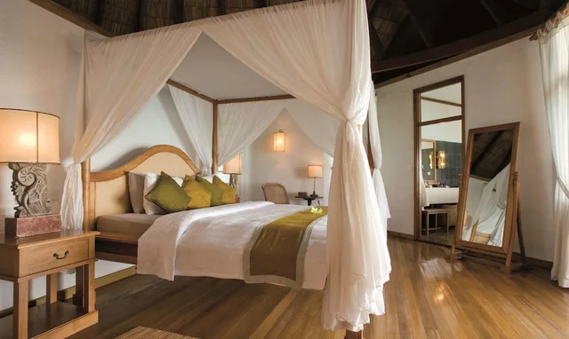 Lagoon Villa, King Bed، Coco Palm Dhuni Kolhu 3/8