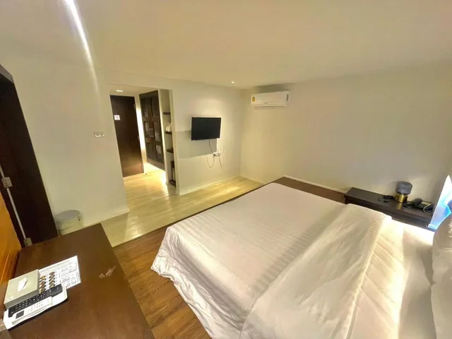 Cove, Suite، S2 Hotel 1/2