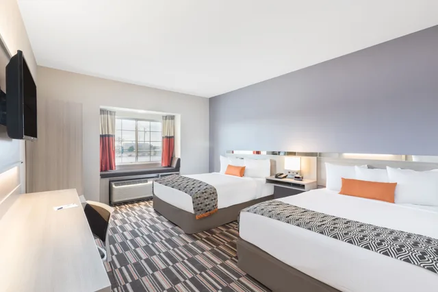 غرفة ديلوكس بسريرين كوين، Microtel Inn And Suites By Wyndham Perry 6/10