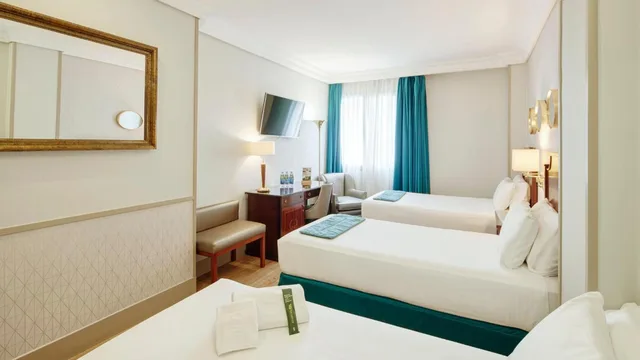 غرفة بسرير مزدوج مع سرير إضافي، Sercotel Gran Hotel Conde Duque 9/10