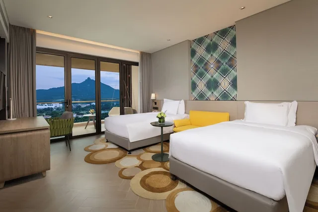 غرفة بريميوم بسريرين منفصلين، Holiday Inn Resort Qionghai Guantang 3/10