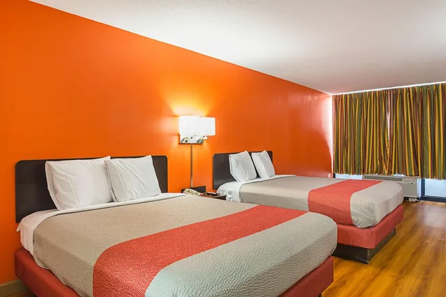 غرفة بسريرين كوين، Motel6 Cleveland, TN 3/7