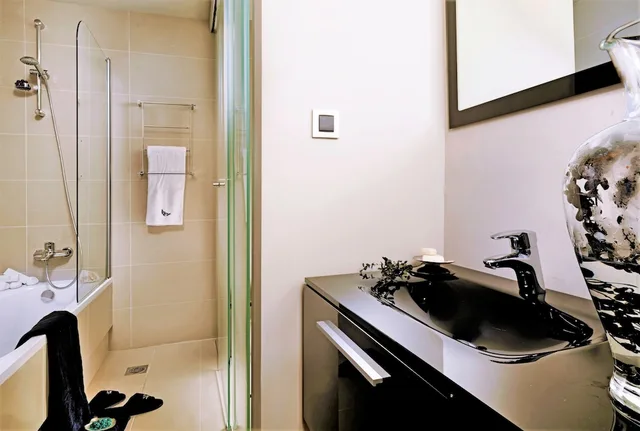 1 Bedroom, Lifestyle, Suite, Sea View، Out of the Blue Resort 3/3