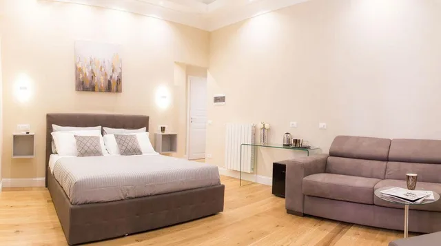 جناح بسرير كينج، Nazionale Palace Suites 1/1