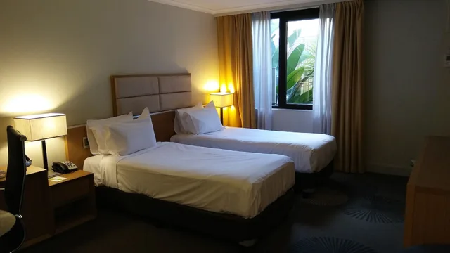 غرفة قياسية بسريرين منفصلين لذوي الإعاقة، Holiday Inn Parramatta 4/7
