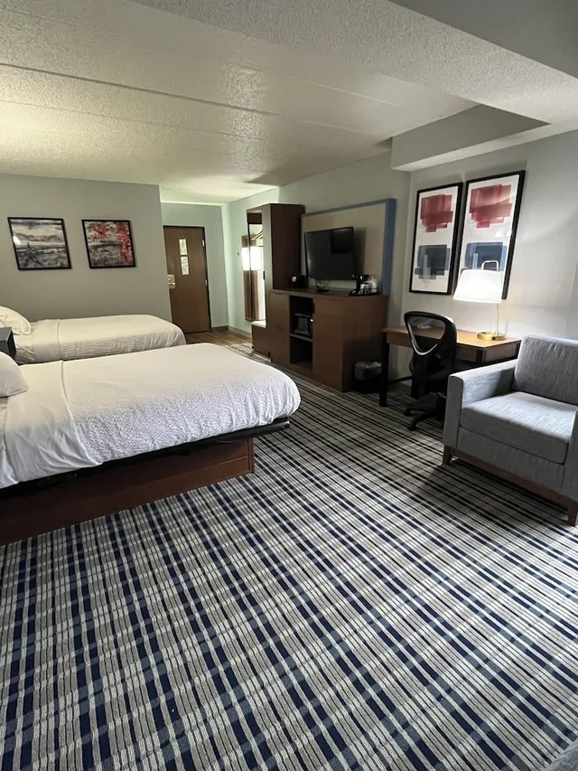 Superior, 2 Queen Beds, Pool Side، Americinn By Wyndham Cloquet 6/10