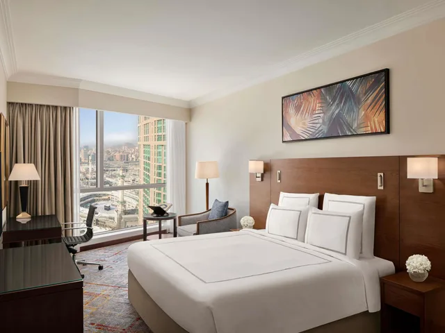غرفة كلاسيكية بسرير كينج بدون إطلالة، سويس اوتيل المقام مكة(Swissotel Al Maqam Makkah) 5/10