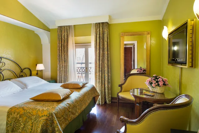 غرفة سوبيريور، Art Hotel Orologio 1/8