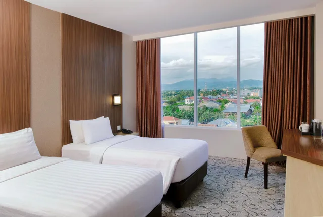 غرفة ديلوكس بسرير كينج، Aston Gorontalo Hotel & Convention Center 2/7