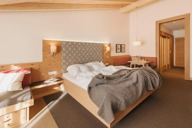 غرفة بسرير مزدوج بإطلالة على الجبل في الملحق، Neuhaus 7/9