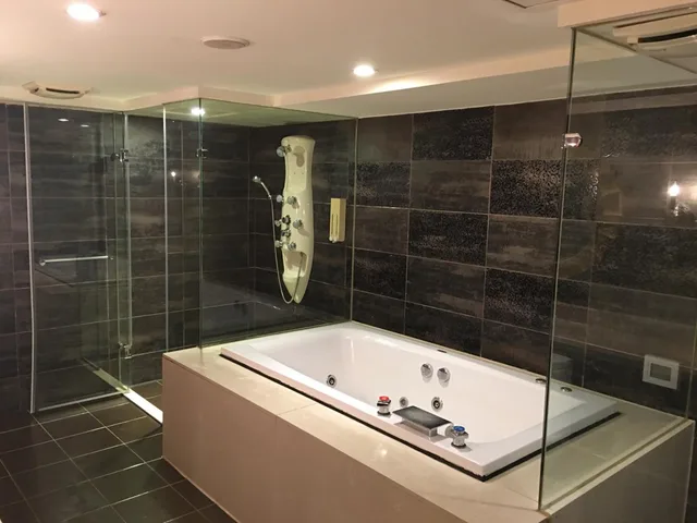 غرفة عصرية بسرير كوين، Discovery Motel - Tucheng 2/2