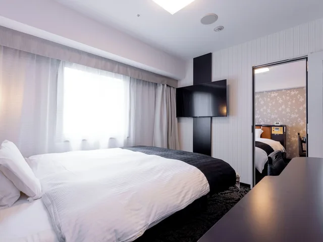 Gold, Connecting, 2 Queen Beds، Apa Hotel Nagoya Nishiki Excellent 1/3